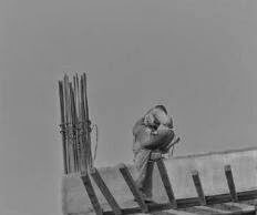 Αυτό που παράγει ο καπιταλισμός είναι ο θάνατος (2)