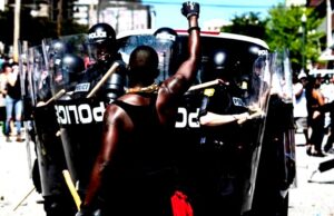 ΗΠΑ: Μέχρι να τελειώσει το οξυγόνο του ιμπεριαλιστικού κτήνους…