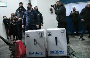 Σαράντα χρόνια ο λακές της λυκοσυμμαχίας