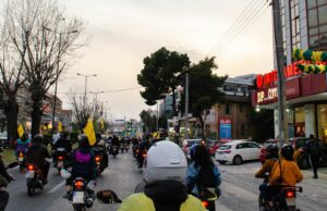 Ανταπόκριση από την μοτοπορεία για την εκδικητική απόλυση στην Domino’s Pizza Αγ. Παρασκευής