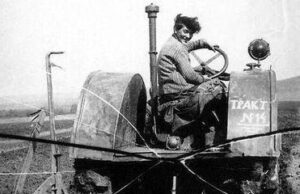 Διαβάζοντας ξανά το βιβλίο της Πάσα Αγγελίνα…