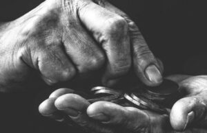 Για την ακρίβεια και το «καλάθι της νοικοκυράς»