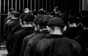 Η τάξη ματώνει…