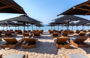 Με αφορμή την κινητικότητα για ελεύθερες παραλίες