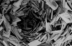 Παιδεία: ένας συνεχής κόφτης για τα λαϊκά στρώματα