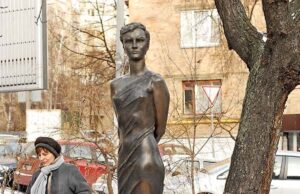 Ναζίμ Χικμέτ: Ανθρώπινα Τοπία της Πατρίδας μου