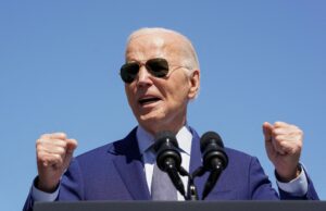 Πολεμικός χαιρετισμός των ΗΠΑ για την 51η Πολιτεία και το 1821