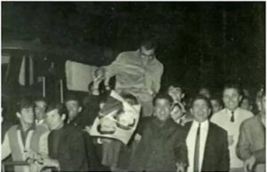 Ο λαός και το τραγούδι του