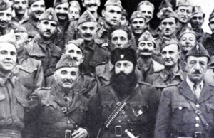 Γιατί τόση η εμμονή των τροτσκιστών με τον Άρη;