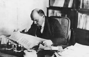 Λένιν: μικροαστικός και προλεταριακός σοσιαλισμός