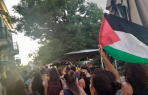 Μουσική παρέμβαση στο κέντρο της Αθήνας