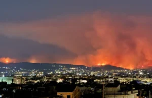 Στο ίδιο αντιλαϊκό έργο θεατές…