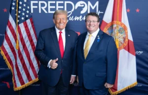 Τσαλαπάτημα δίχως όρια της εθνικής μας αξιοπρέπειας!