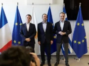 Οι λαοί δεν έχουν ανάγκη από προστάτες